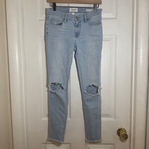 Frame Denim Le Skinny De Jeanne Crop in Honeywood Distressing Frayed Hem